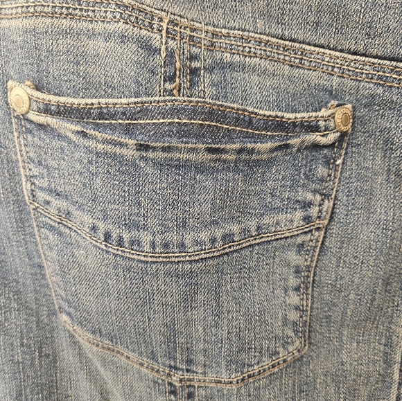 Vintage - Special Edition Old Navy Ultra Low Waist Jean Skirt - NWOT - Size 10 - Picture 13 of 13